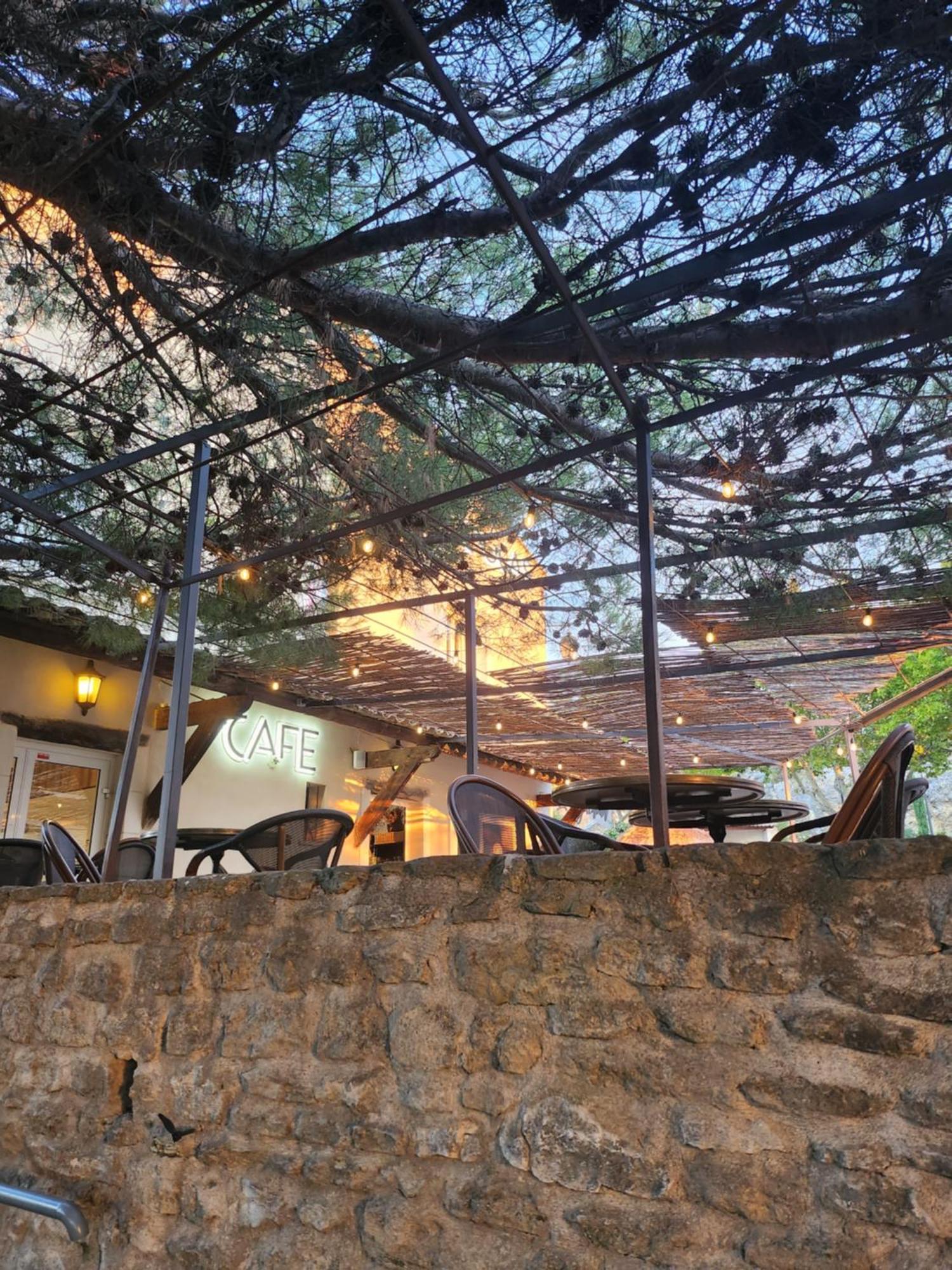 Hotel Vilajoun