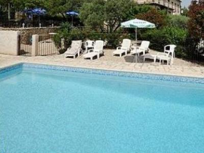 Le Anciennement Les Commandeurs Hotel